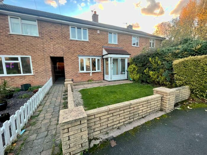 3 Bedroom Terraced House To Rent In Arlescote Road, B92