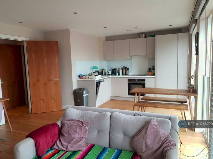 1 Bedroom Flat To Rent In Holloway Road, London, N19
