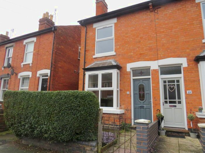 2 Bedroom Property To Rent In Middle Road, Worcester, WR2