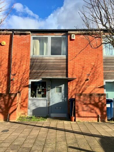 3 Bedroom Terraced House To Rent In Warmwell Avenue, London, NW9