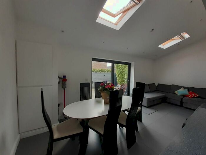 4 Bedroom Semi-Detached House To Rent In Midland Road, Bramhall, Stockport, SK7