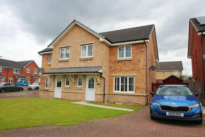 3 Bedroom House To Rent In Rigby Gardens, Carntyne, G32