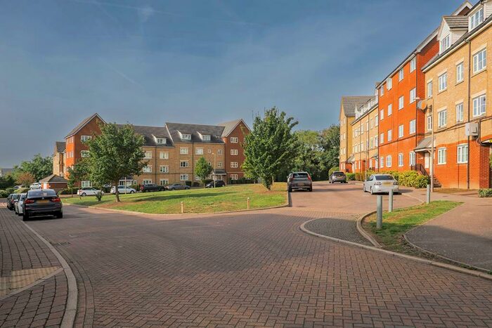 1 Bedroom Apartment To Rent In Kendal, Purfleet, RM19