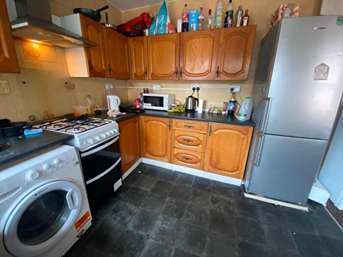 5 Bedroom House To Rent In Albert Grove, Nottingham, NG7