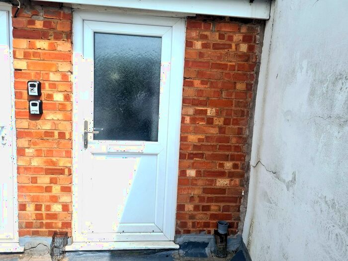 2 Bedroom Flat To Rent In The Borough, Hinckley, LE10