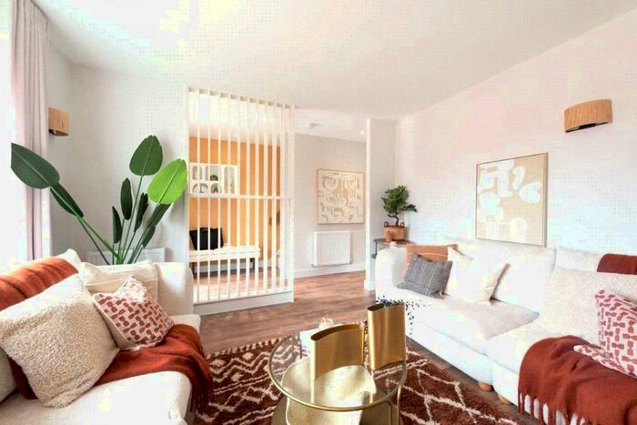 3 Bedroom Terraced House To Rent In Windrow Close, Airie, Bolton, BL3