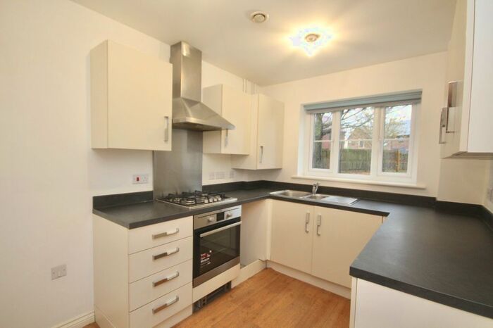 2 Bedroom Flat To Rent In Hoskins Lane, Middlesbrough, North Yorkshire, TS4