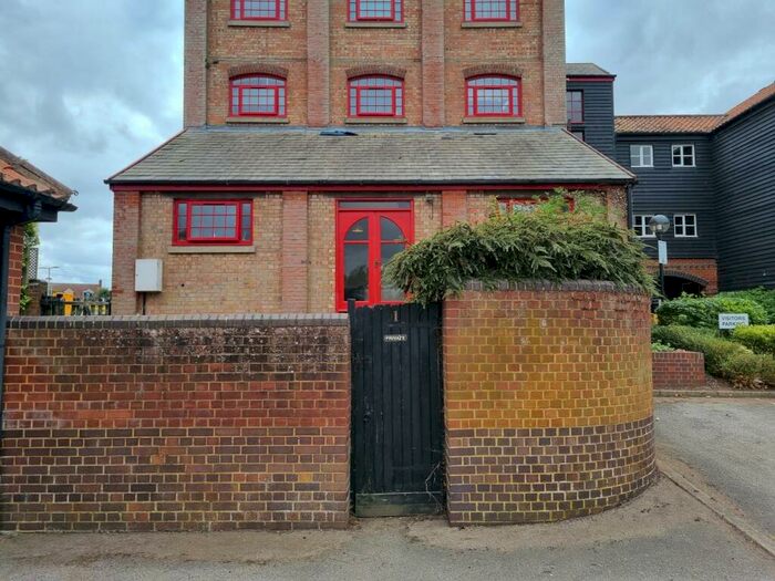 1 Bedroom Maisonette To Rent In Kelvedon, Colchester, Essex, CO5