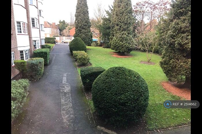 2 Bedroom Flat To Rent In Anerley Court, London, SE20