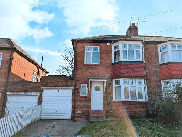 3 Bedroom Semi-Detached House To Rent In Whittington Grove, Fenham, Newcastle Upon Tyne, NE5