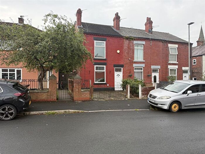 2 Bedroom End Of Terrace House For Sale In Rutland Street, Hyde, SK14