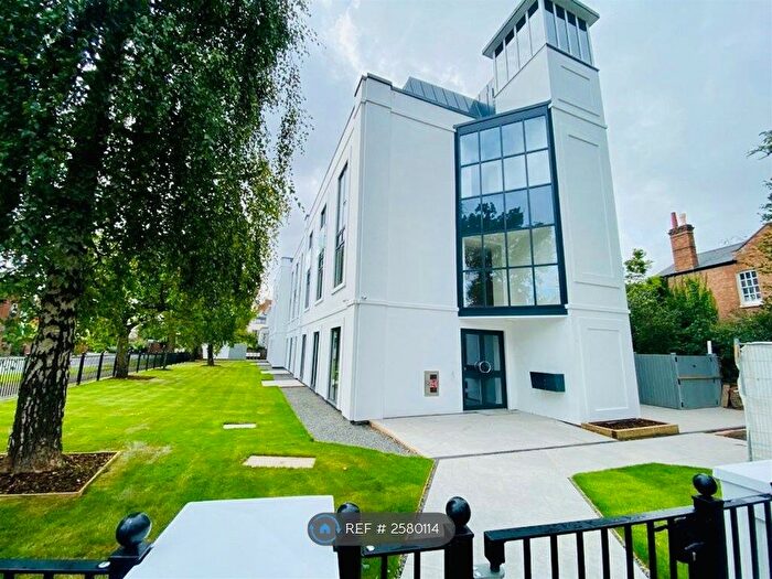 1 Bedroom Flat To Rent In Willes Road, Leamington Spa, CV32