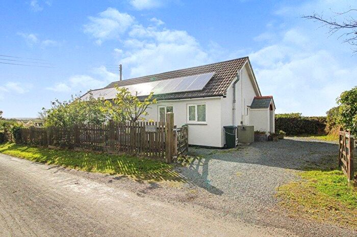 3 Bedroom Bungalow To Rent In Clawton, Holsworthy, EX22