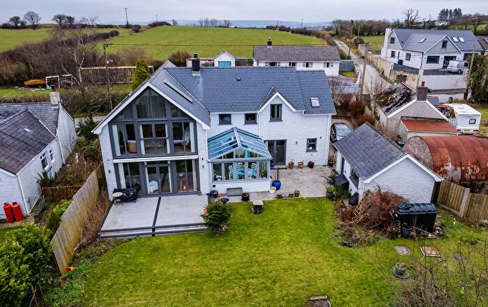 4 Bedroom Detached House For Sale In Golwg Y Fro, Bancyffordd, Llandysul, SA44