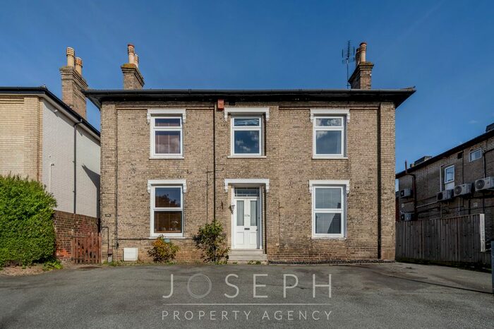 3 Bedroom Maisonette To Rent In Norwich Road, Ipswich, IP1