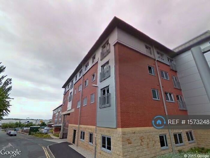 2 Bedroom Flat To Rent In New Hall Lane, Preston, PR1