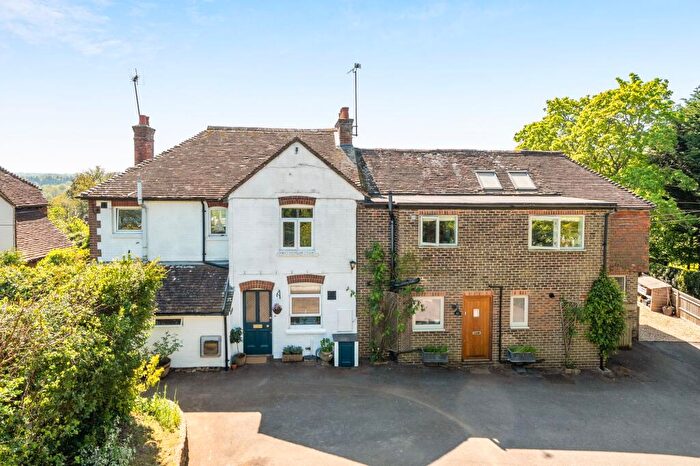 3 Bedroom Semi-Detached House For Sale In Sandhills, Wormley, GU8