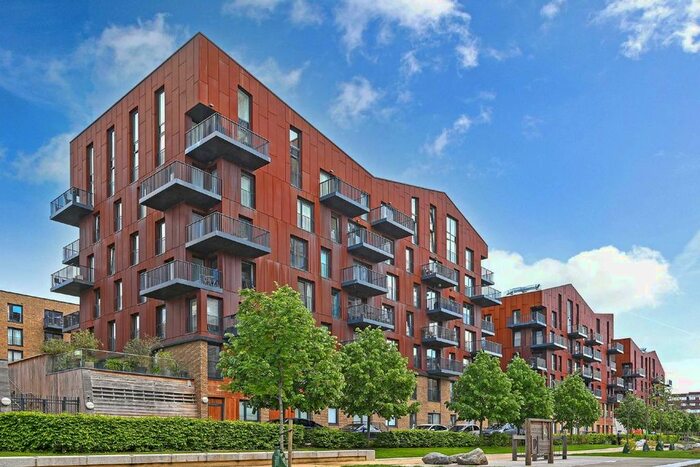 3 Bedroom Flat To Rent In Grand Canal Avenue, London, SE16