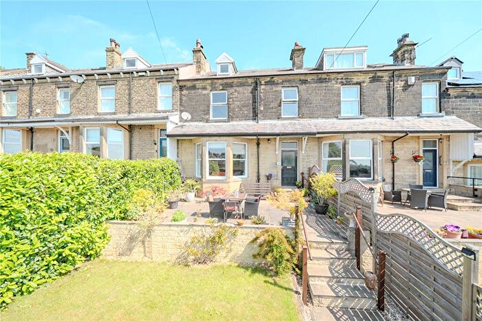 4 Bedroom Terraced House For Sale In New Street, Pudsey, West Yorkshire, LS28