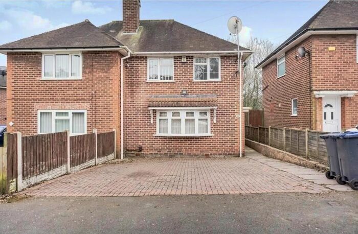 3 Bedroom Semi-Detached House To Rent In Paganel Road, Birmingham, B29