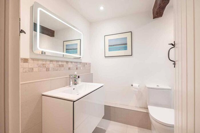 4 Bedroom Detached House For Sale In Grays Park Road, Stoke Poges, SL2