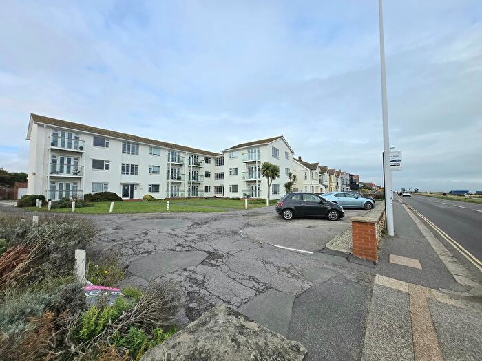 2 Bedroom Flat To Rent In Brighton Road, Worthing, BN11