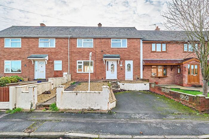 Town House For Sale In Woodland Drive, Cheslyn Hay, Cannock, Staffordshire, WS6