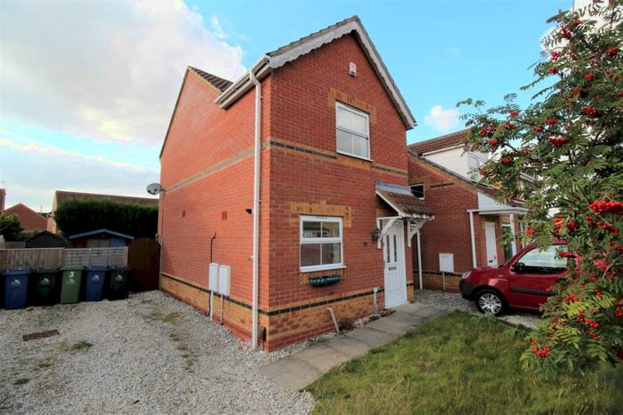 2 Bedroom Semi-Detached House To Rent In Lancaster Court, Scartho Top, Grimsby, South Humberside, DN33