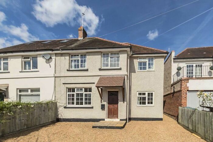 6 Bedroom Property To Rent In Clonmel Road, Teddington, TW11