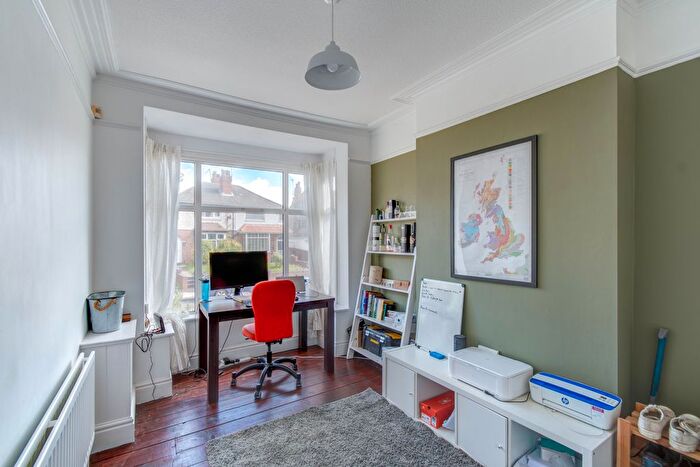2 Bedroom Terraced House To Rent In Warwards Lane, Birmingham, West Midlands, B29