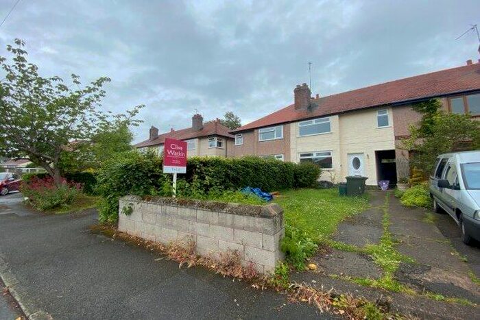 3 Bedroom Property To Rent In Moorfield Drive, Neston, CH64