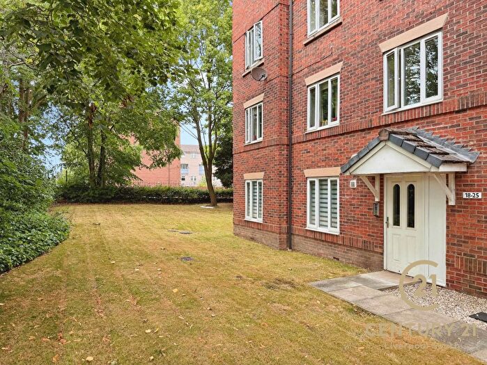 2 Bedroom Flat For Sale In Woodsome Park, Woolton, Liverpool, L25