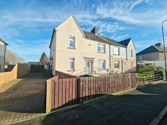 2 Bedroom Flat To Rent In Elphinstone Crescent, Airth, Falkirk, FK2