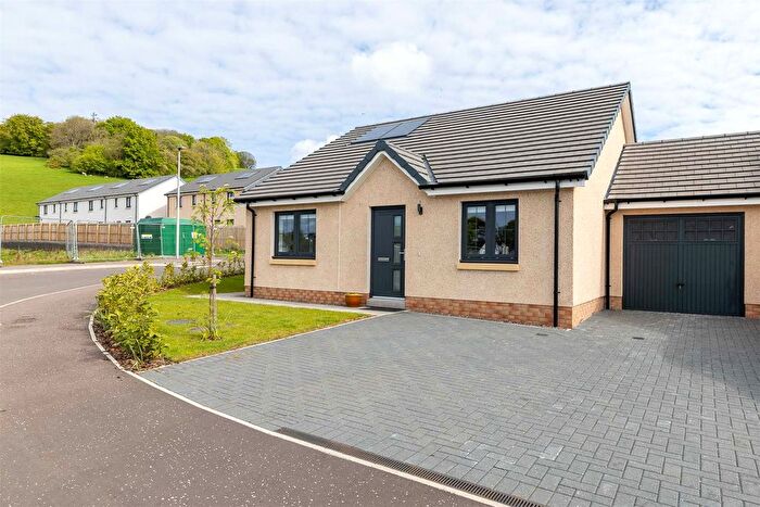 3 Bedroom Bungalow For Sale In Milquhanzie Way, Crieff, Perth And Kinross, PH7