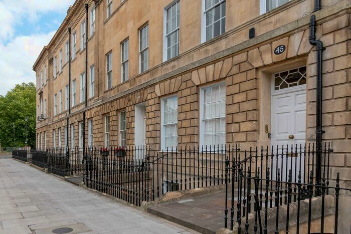 2 Bedroom Apartment To Rent In Great Pulteney Street, Bath, BA2