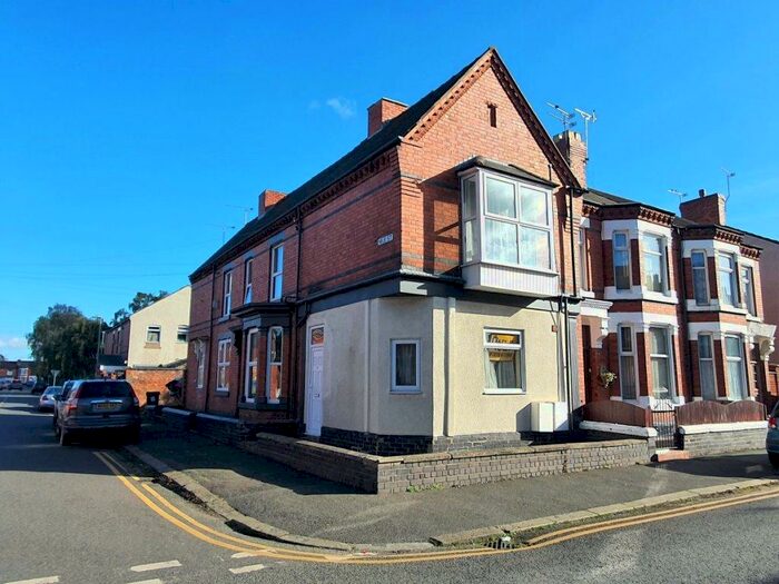3 Bedroom Flat To Rent In Nile St, Crewe, CW2