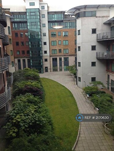 2 Bedroom Flat To Rent In City South, Manchester, M15