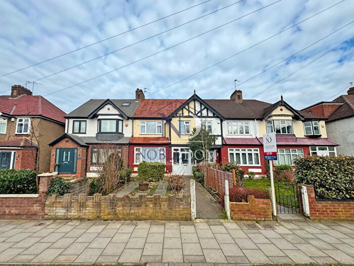 4 Bedroom Terraced House To Rent In Syon Lane, Isleworth, TW7