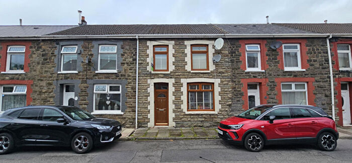3 Bedroom Terraced House For Sale In Heart Of Oaks Cottages, Caerau, CF34