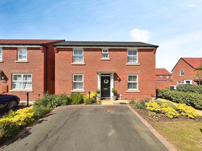 3 Bedroom Detached House For Sale In Honeywood Drive, Corby Glen, Grantham, NG33