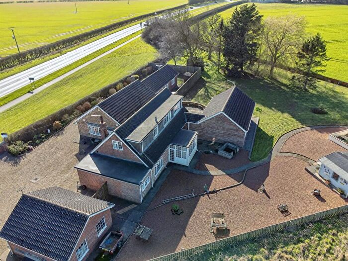 6 Bedroom Detached Bungalow For Sale In Routh, Beverley, HU17