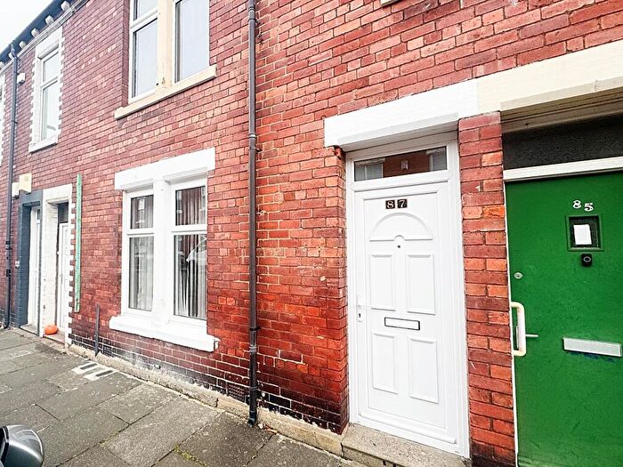 2 Bedroom Apartment For Sale In Charlotte Street, Wallsend, NE28