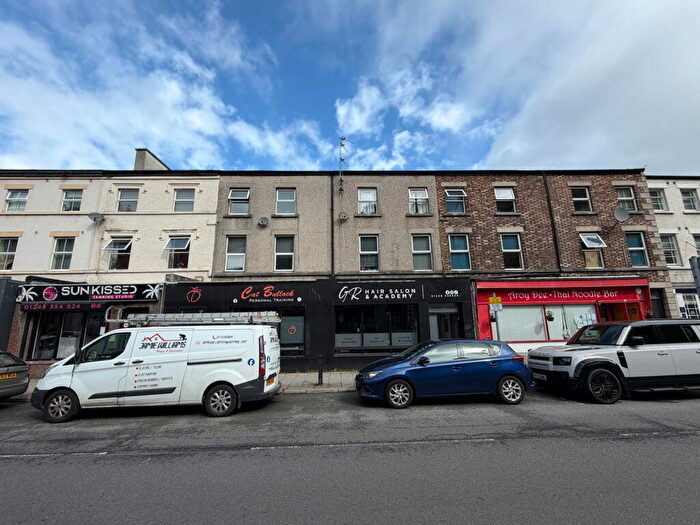 15 Bedroom Terraced House For Sale In High Street, Bangor, LL57