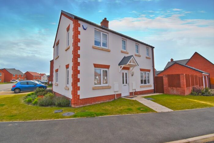 3 Bedroom Detached House To Rent In Bailey Road, North Walsham, NR28