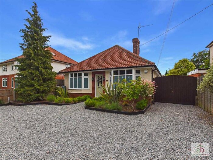 4 Bedroom Bungalow For Sale In Main Road, Kesgrave, IP5