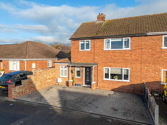 3 Bedroom Semi Detached House For Sale In Tann Road, Finedon, NN9