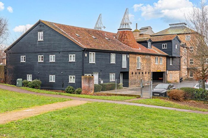 2 Bedroom Flat For Sale In Watton Road, Ware, SG12