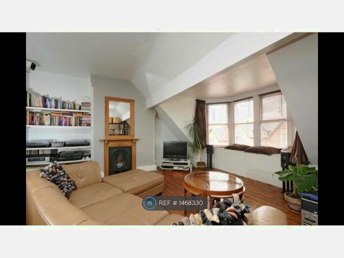 2 Bedroom Flat To Rent In Mapperley Park, Nottingham, NG3