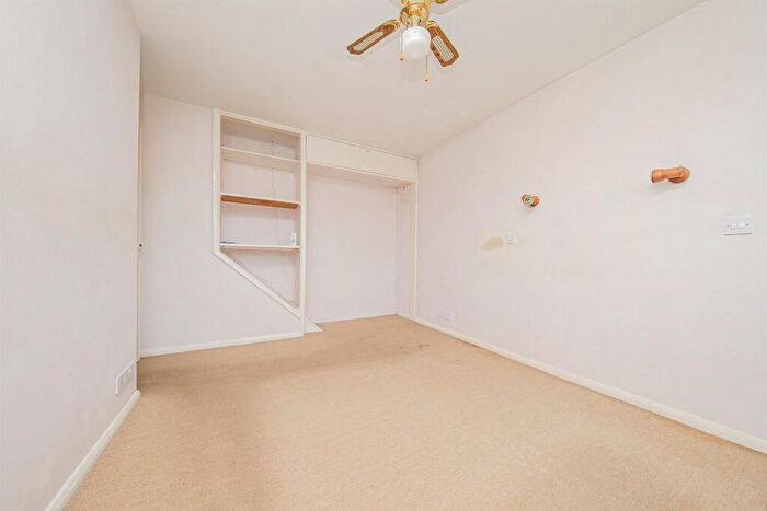 3 Bedroom End Of Terrace House For Sale In Oxford Close, Great Cornard, Sudbury, CO10