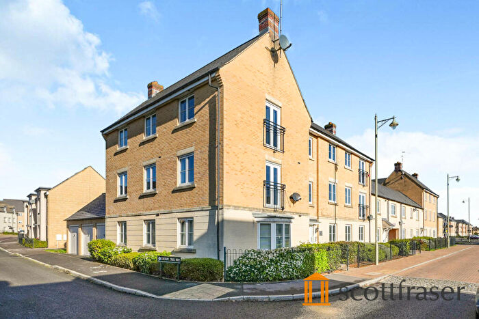 2 Bedroom Apartment To Rent In Sorrel Way, Carterton, OX18